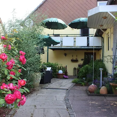 Ferienwohnung-lavendel-park *